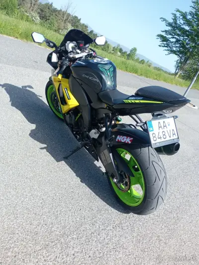 Kawasaki ninja zx10r – náhľad 2