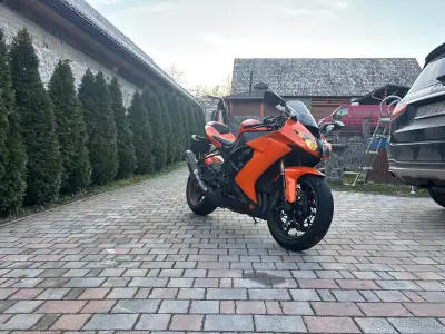 Kawasaki ZX-10R – náhľad 2