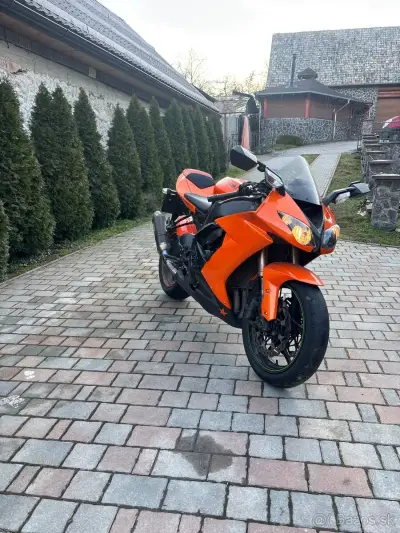 Kawasaki ZX-10R – náhľad 3