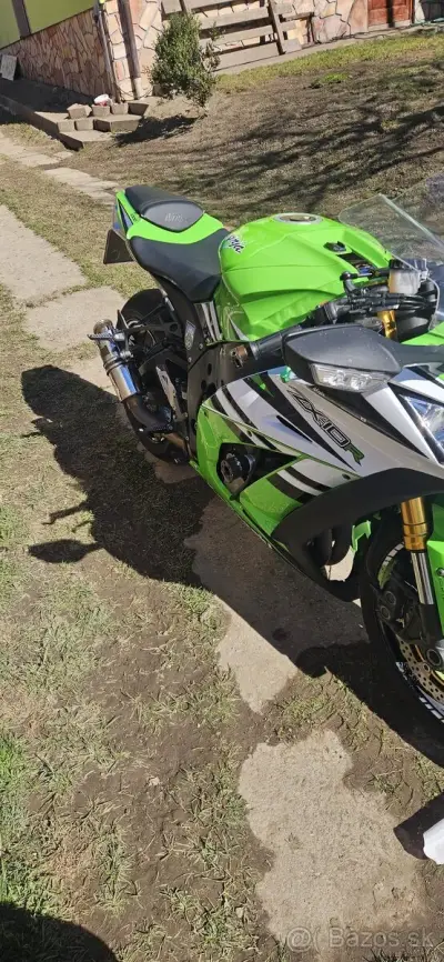 Kawasaki zx10r 30th anniversary 2015 – náhľad 4