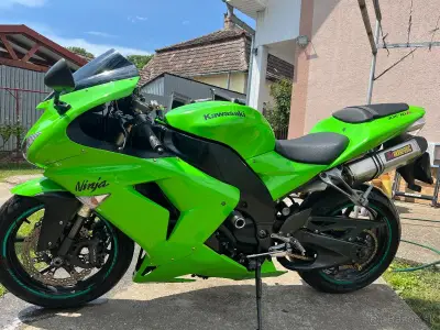 Kawasaki ZX10R – náhľad 1