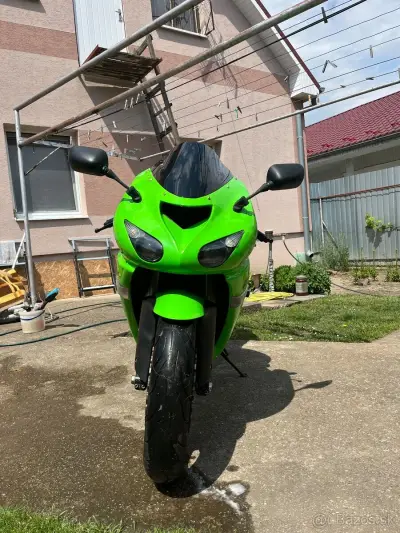 Kawasaki ZX10R – náhľad 4