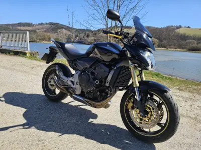 Honda CB600F Hornet (2007) – 75kW – náhľad 1