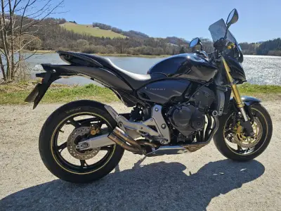 Honda CB600F Hornet (2007) – 75kW – náhľad 3