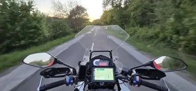 Benelli TRK502 X - malý nájazd, super výbava – náhľad 5