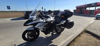 Benelli TRK502 X - malý nájazd, super výbava – náhľad 6