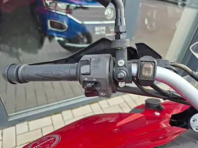 Benelli TRK 502 ABS – náhľad 4