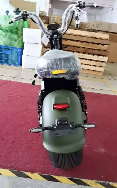 Elektrický moped – náhľad 5