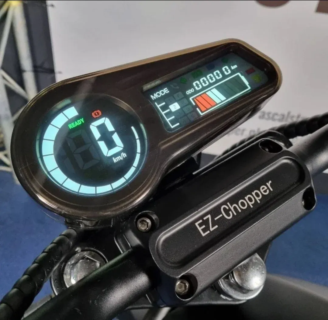 E-moto elektricky skuter - foto 1