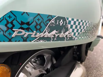 VESPA PRIMAVERA BATIK 125 ABS E5+ VERDE AMABILE – náhľad 2