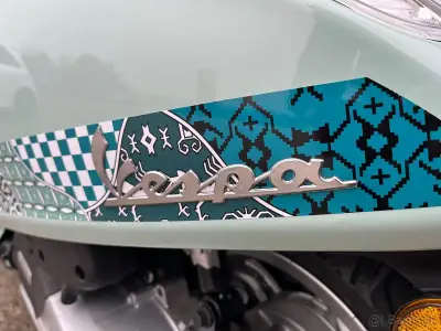 VESPA PRIMAVERA BATIK 125 ABS E5+ VERDE AMABILE – náhľad 3
