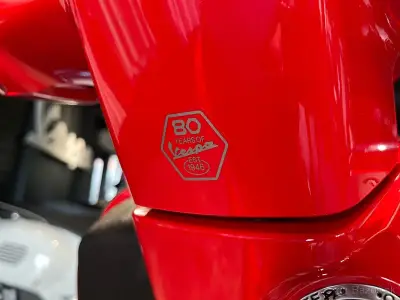 VESPA GTS S 125 E5+ Rosso Coraggioso – náhľad 3