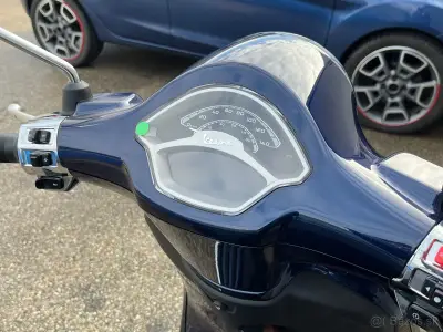 VESPA PRIMAVERA 125 ABS E5+ BLU ENERGIA – náhľad 2