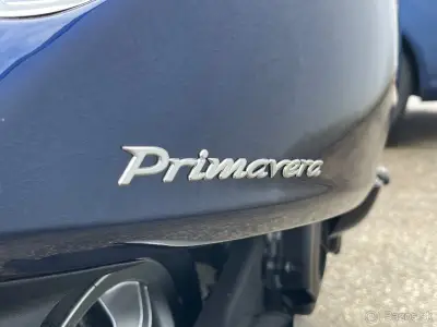 VESPA PRIMAVERA 125 ABS E5+ BLU ENERGIA – náhľad 4