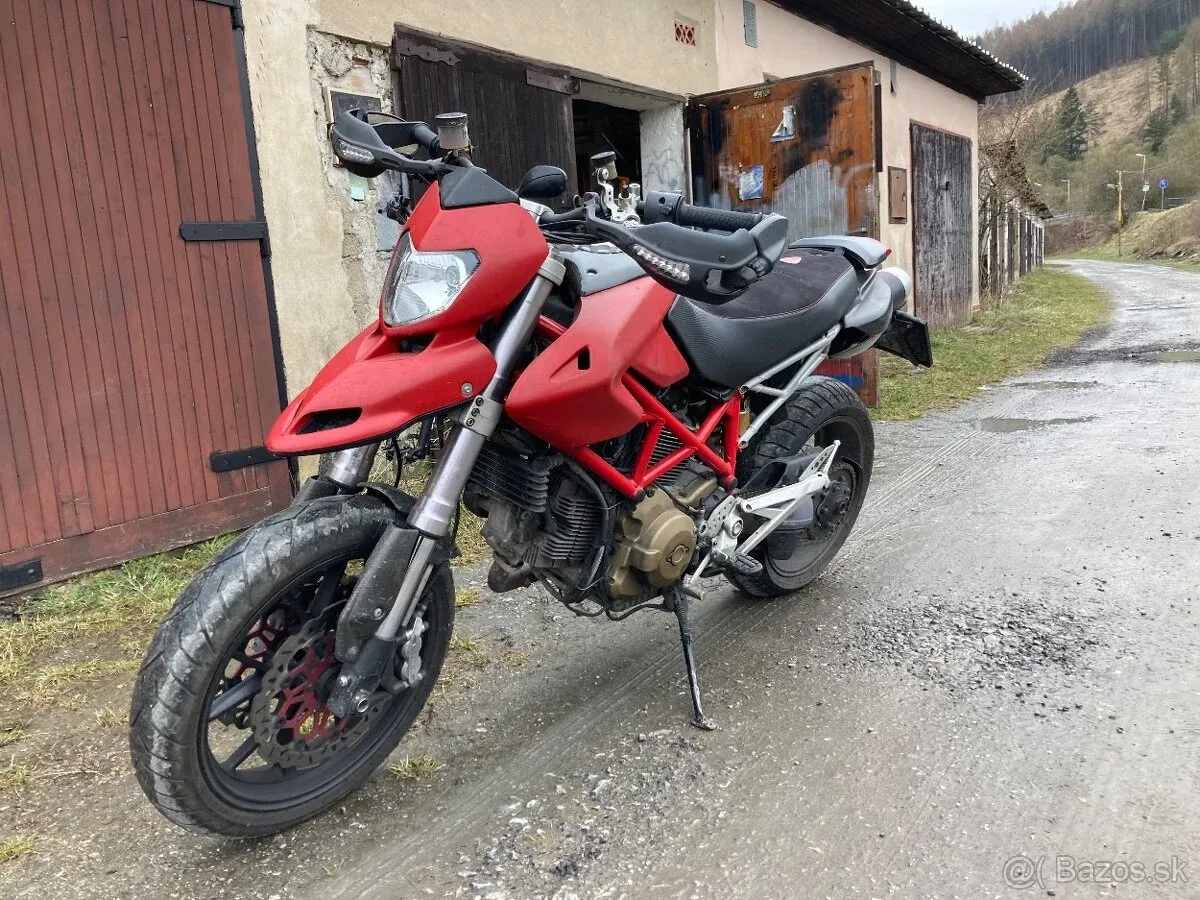 Ducati hypermotard 1100 - foto 1