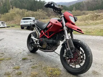 Ducati hypermotard 1100 – náhľad 2
