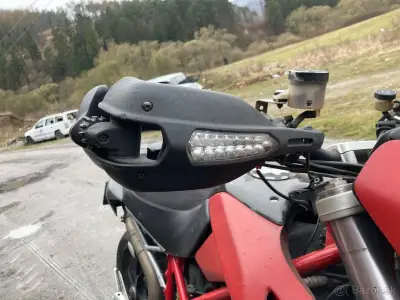 Ducati hypermotard 1100 – náhľad 3