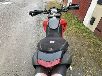 Ducati hypermotard 1100 – náhľad 6