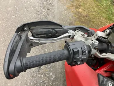 Ducati hypermotard 1100 – náhľad 8