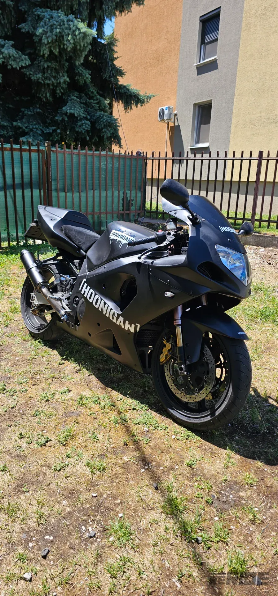 Suzuki GSX-R 1000 K2 - foto 1