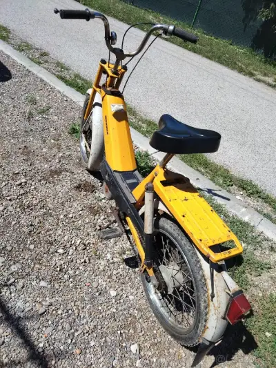 Babeta 207 + kartička a originál typový štítok – náhľad 1