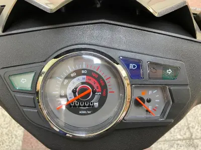 Skúter Maxon Matador 125 s kufrom - červený / SKLADOM – náhľad 3