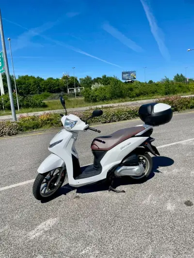 Peugeot Belville 125, r. v. 2018 – náhľad 2