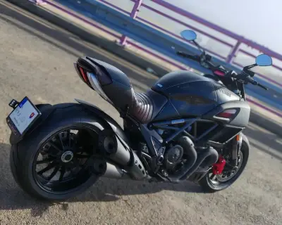 DUCATI DIAVEL DIESEL EDITION 666-ZBERATELSKY KUSOK – náhľad 6