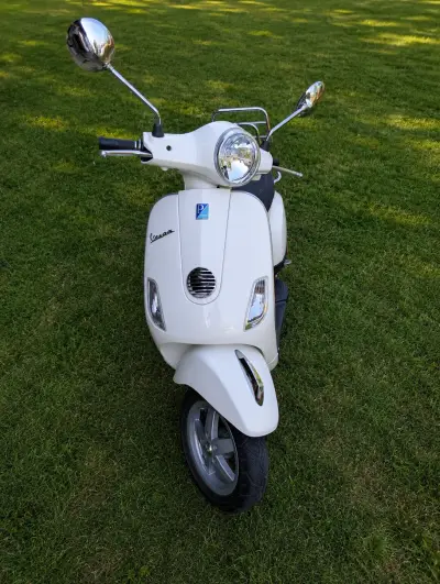 Vespa LX 50 2T 2011 v Super stave + Doplnky – náhľad 2