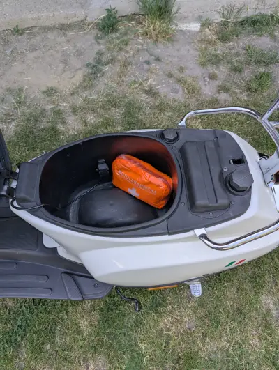 Vespa LX 50 2T 2011 v Super stave + Doplnky – náhľad 9