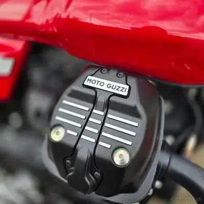 Moto Guzzi V7 850 Sport – náhľad 5