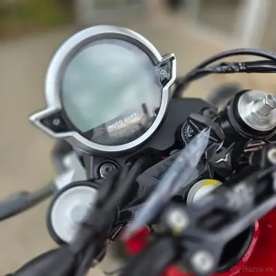 Moto Guzzi V7 850 Sport – náhľad 7