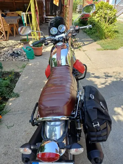 Moto Guzzi v7 III Anniversario 2017 – náhľad 4