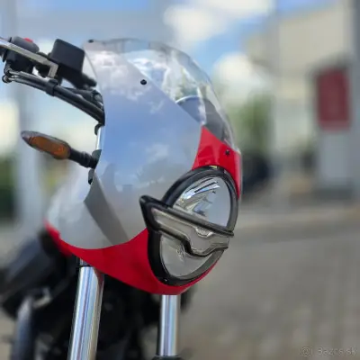 Moto Guzzi V7 Stone Corsa 850 – náhľad 4