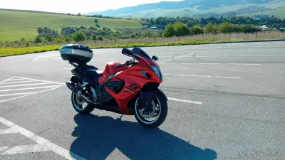 Suzuki GSX1300R Hayabusa – náhľad 1