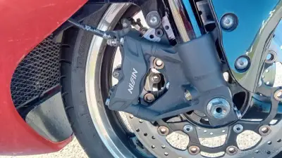 Suzuki GSX1300R Hayabusa – náhľad 10