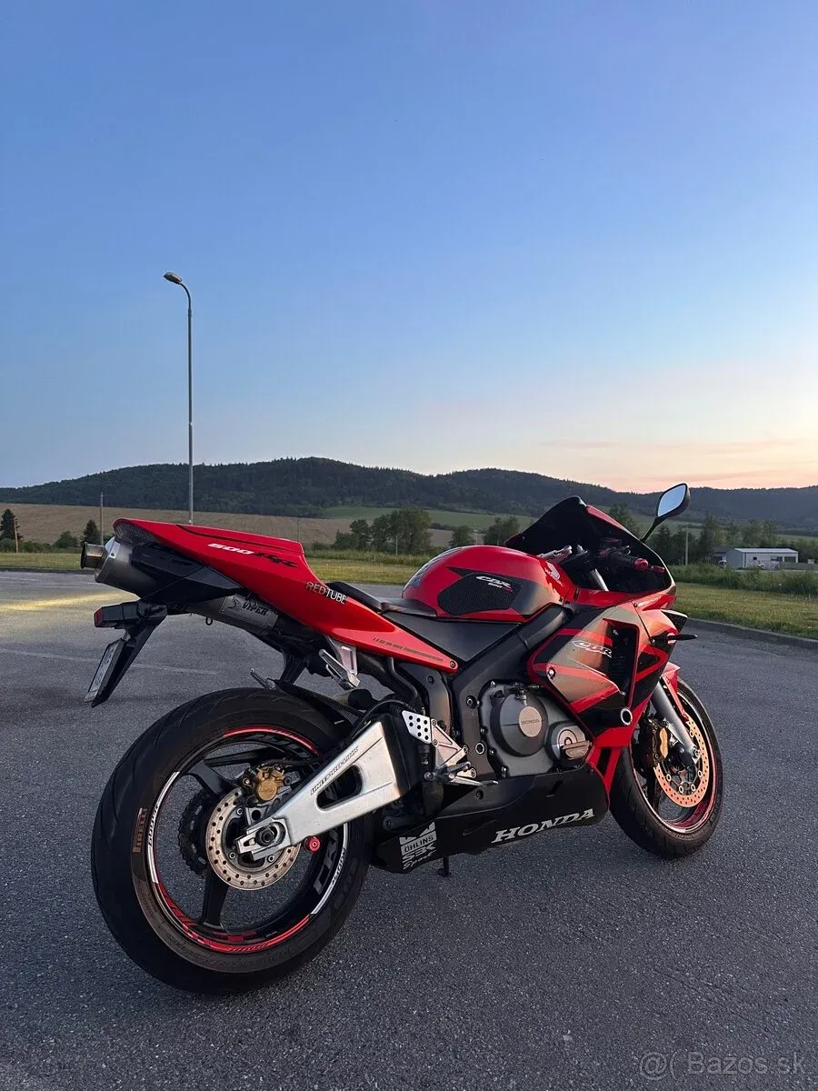 Honda cbr 600 rr - foto 1