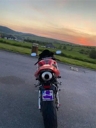 Honda cbr 600 rr – náhľad 3