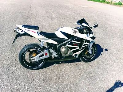 Honda CBR 600 RR – náhľad 4