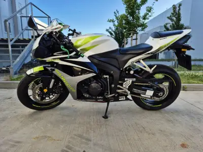 honda CBR 600 RR – náhľad 2