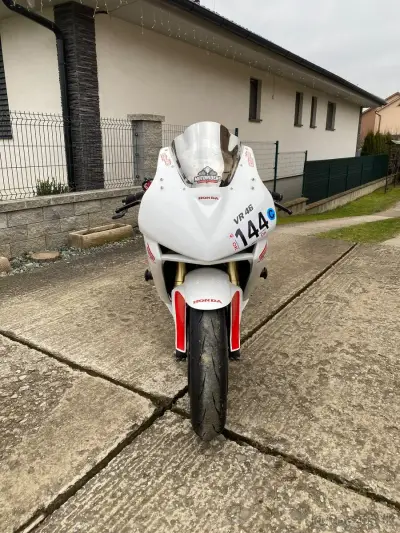 Honda cbr 600 rr – náhľad 2