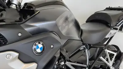 Bmw R1250GS Triple Black Ultimate Edition – náhľad 9