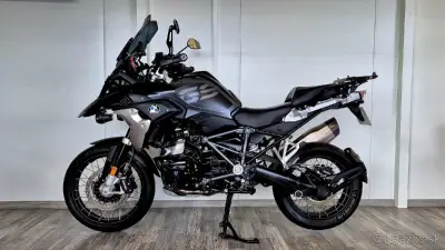 Bmw R1250GS Triple Black Ultimate Edition – náhľad 10