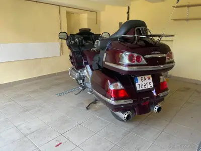 Honda Goldwing 1800, r. 2007, ABS, Airbag, navigacia – – náhľad 3