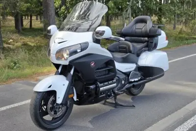 Honda Goldwing GL1800 – náhľad 2