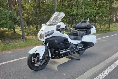 Honda Goldwing GL1800 – náhľad 11