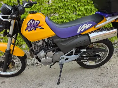 Honda SLR 650, el.štartér, vodičák A2, TOP STAV – náhľad 3