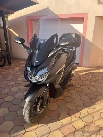 Honda Forza 350 – náhľad 1