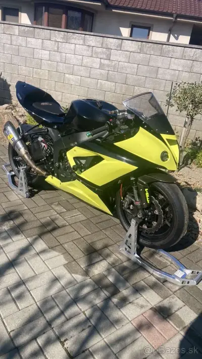 Kawasaki ninjaZX-6R – náhľad 5