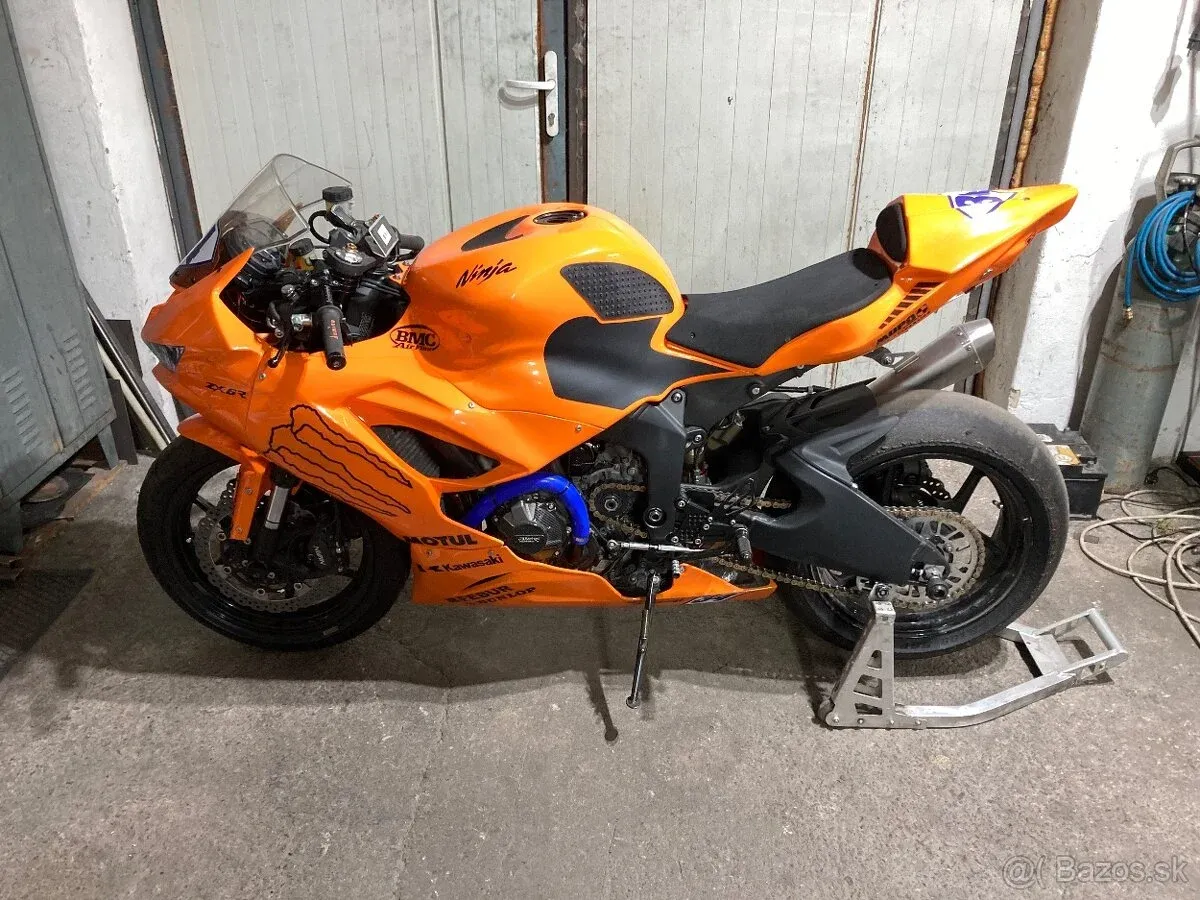 Kawasaki ninja zx6r okruhovka - foto 1